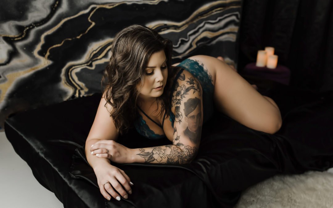 What is the Difference between Glamour, Erotica and Boudoir Photography?