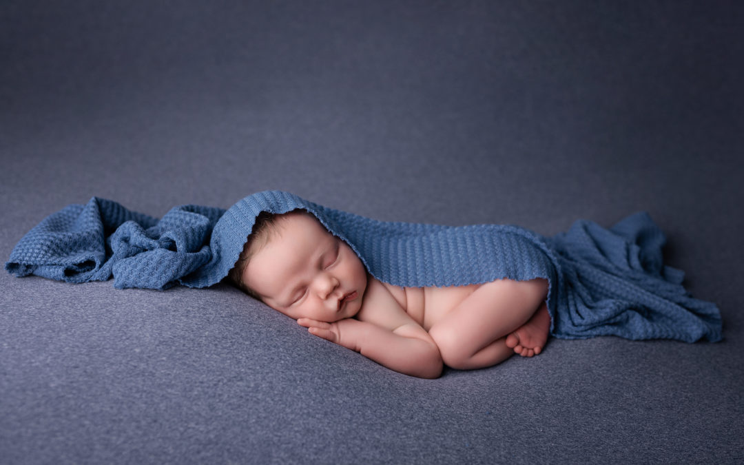 Why it’s a good idea to invest in Professional Newborn Photography.